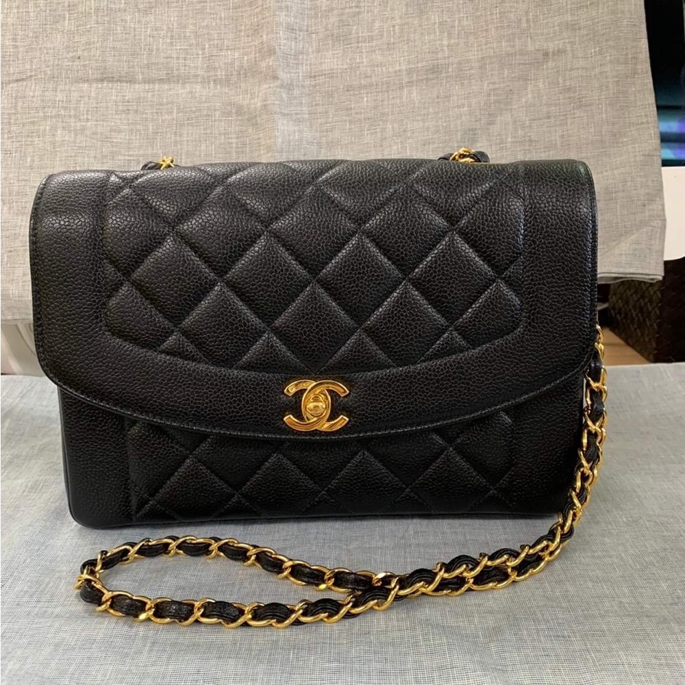 Chanel Diana Medium Caviar (Limited Edition)
